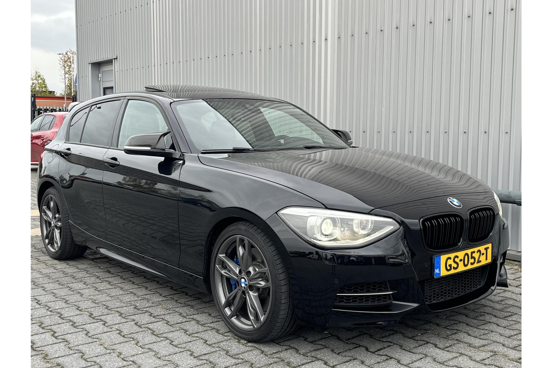 BMW 1-serie M135i High Executive*NAVI*DAKJE*CAM*LEER*KEYLESS*